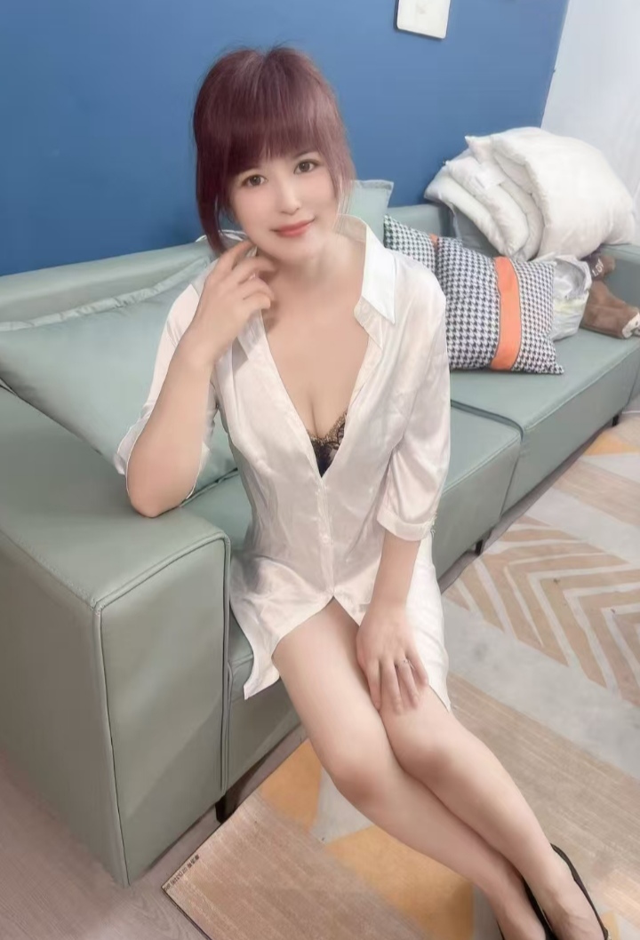 服务系小少妇安安