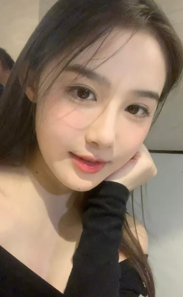 鼓楼纯欲甜妹果果