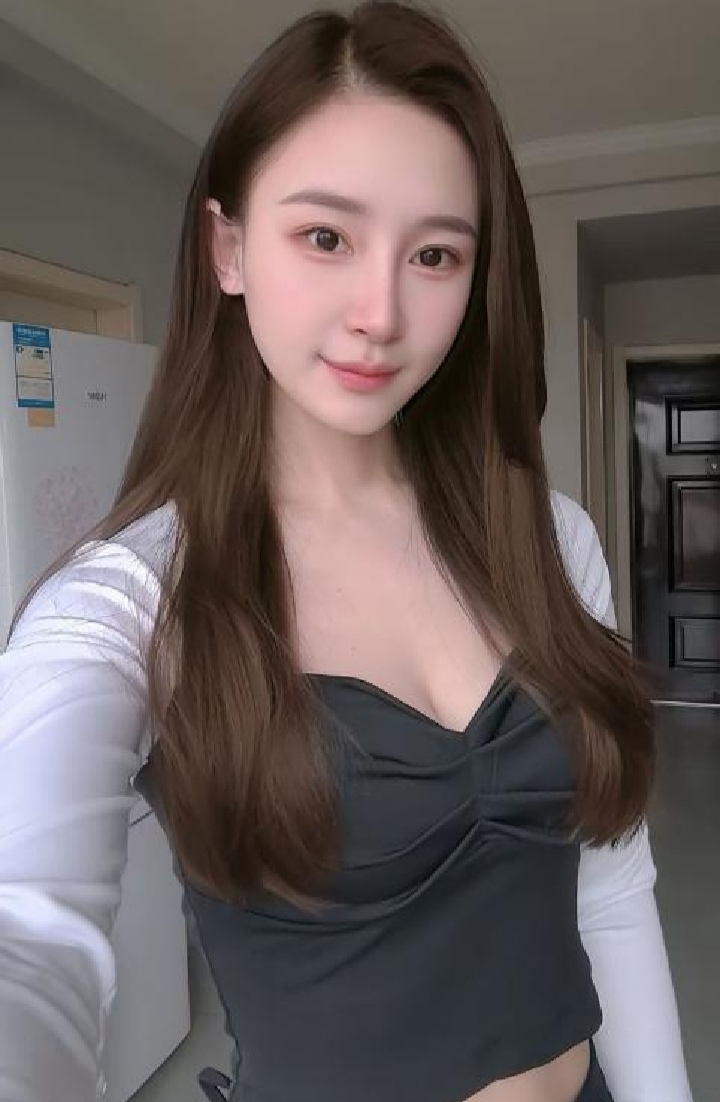 女友系小姐姐君君