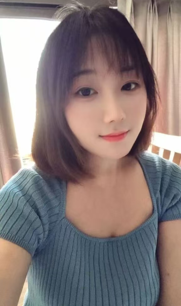 南坪丰满辣妹小美