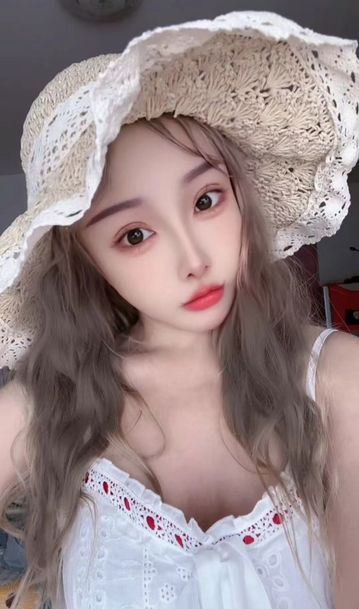 上城热辣小姐姐彤彤