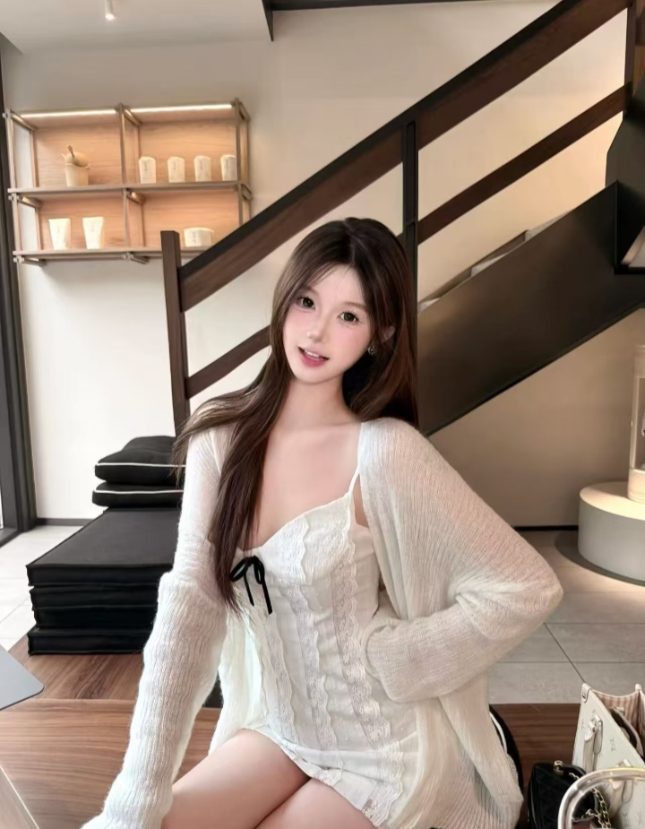 高新美腿嫩妹小甜