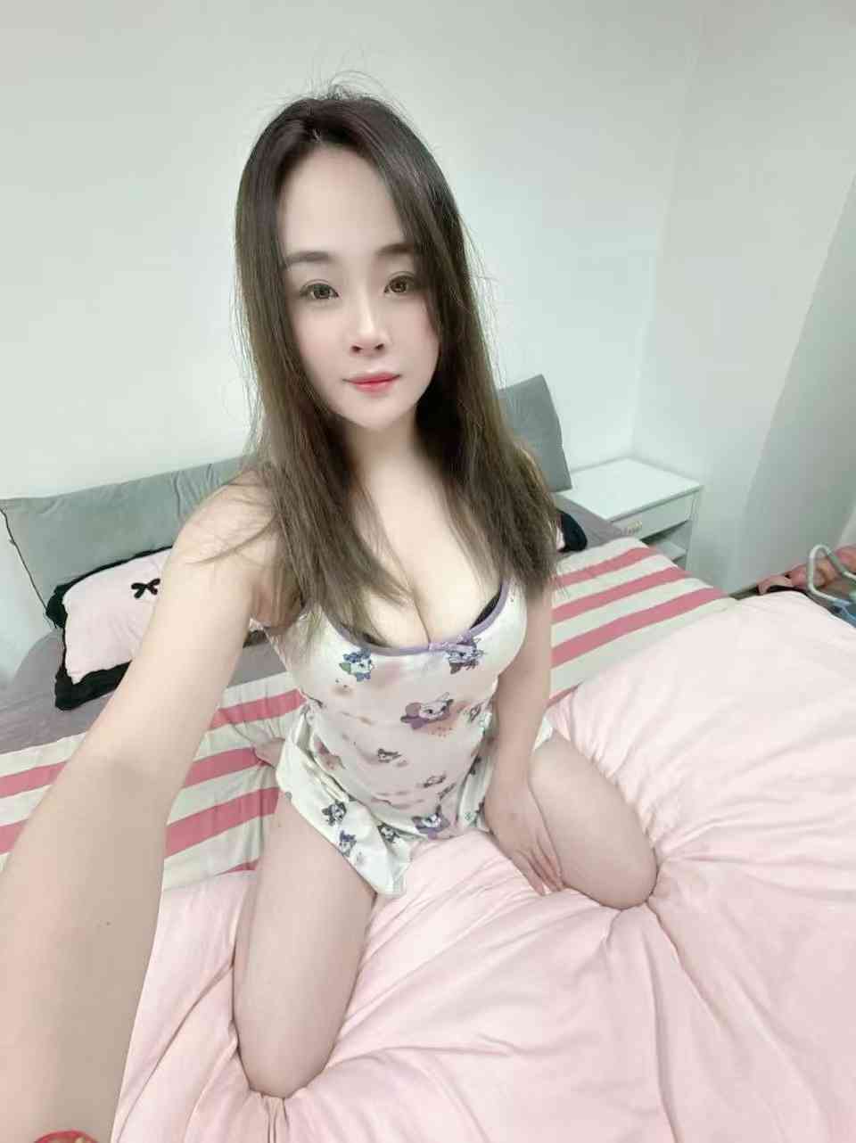 浦东有地方 可外出小曦