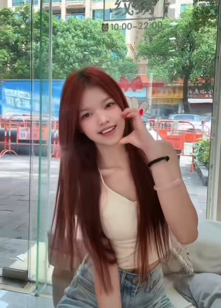 黄岛惹火嫩妹欣欣