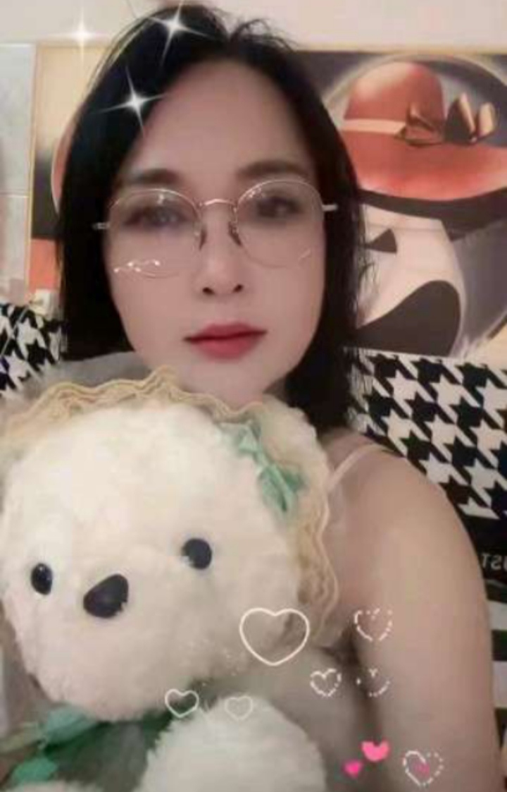 青秀欲女眼镜阿姨