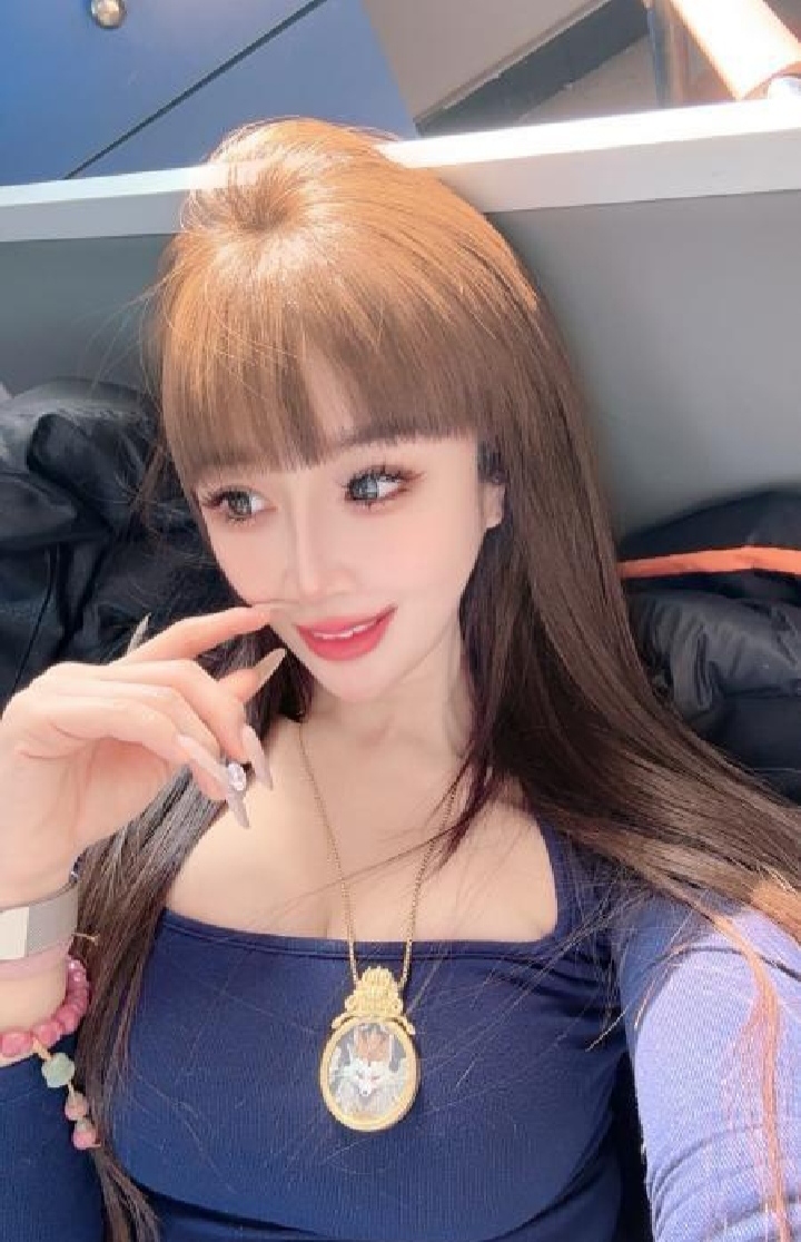 胶州爆乳辣妹雯雯