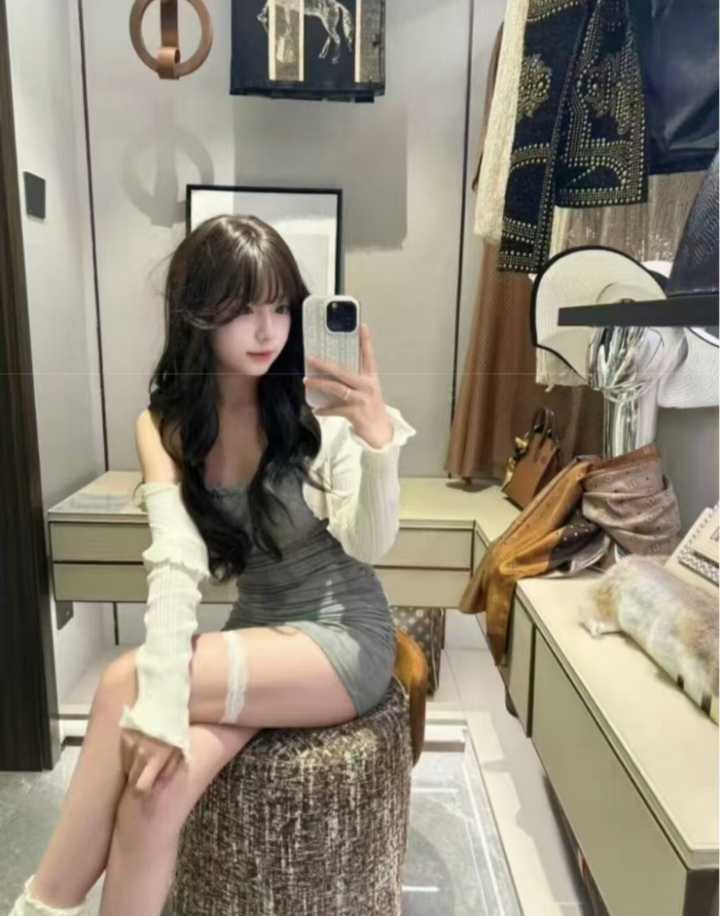 兼职白嫩迷妹哆哆