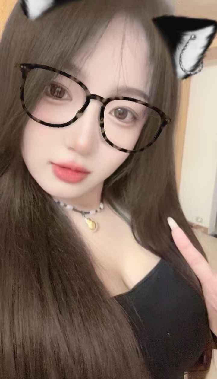 天河美乳萌妹彤彤