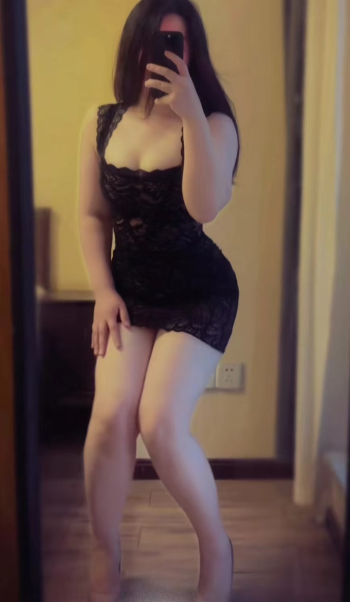 姑苏丰满美乳辣妹