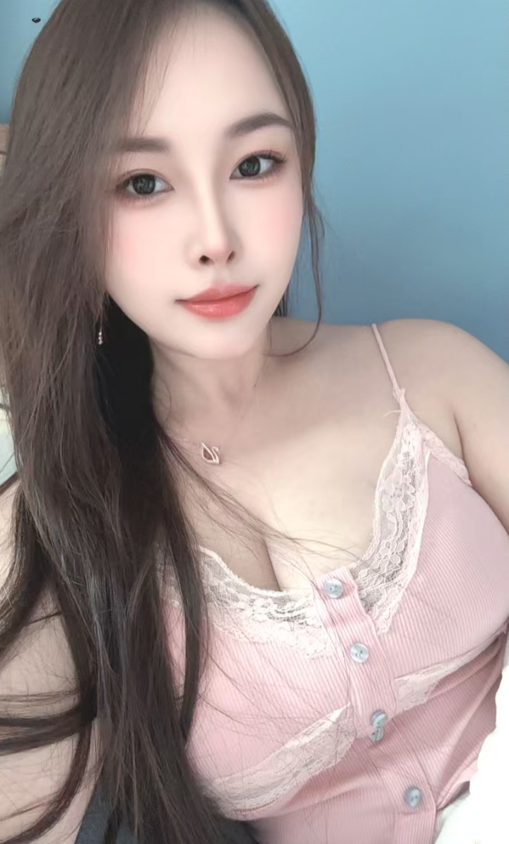 坂田美乳辣妹欢欢