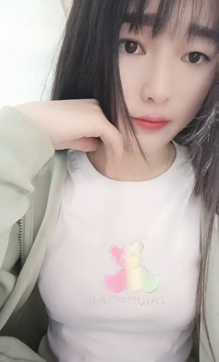 沙区美臀甜妹小仙