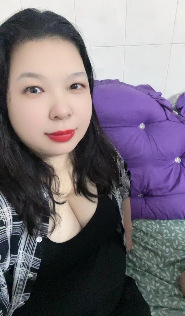 青秀丰润泄火熟女