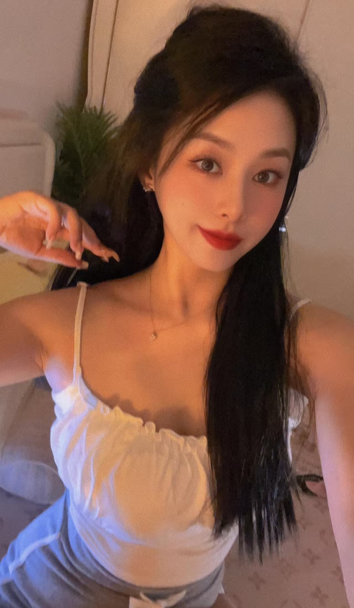 美艳小仙女妮妮