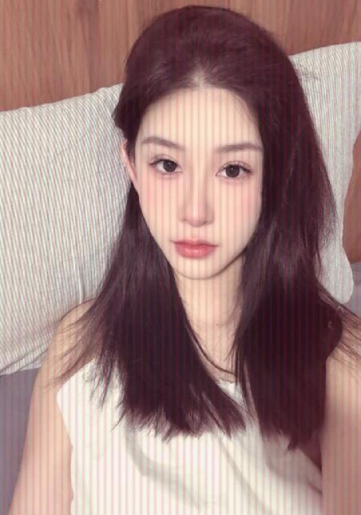 天河长腿美妞七七