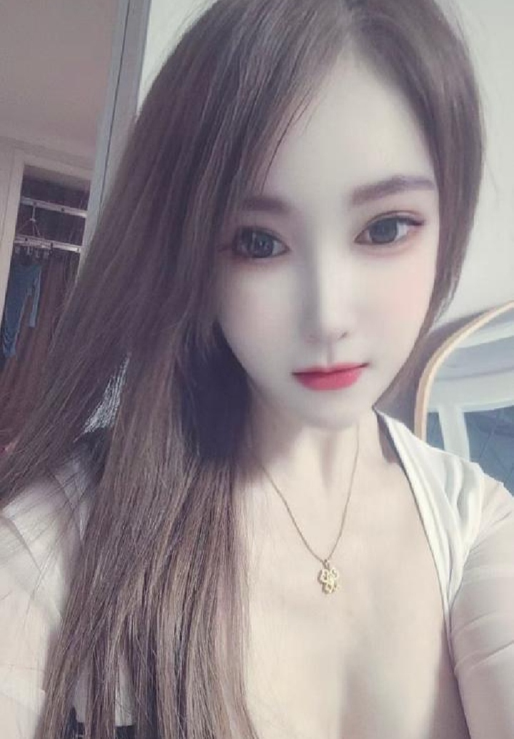 制服情趣小姐姐伊晗