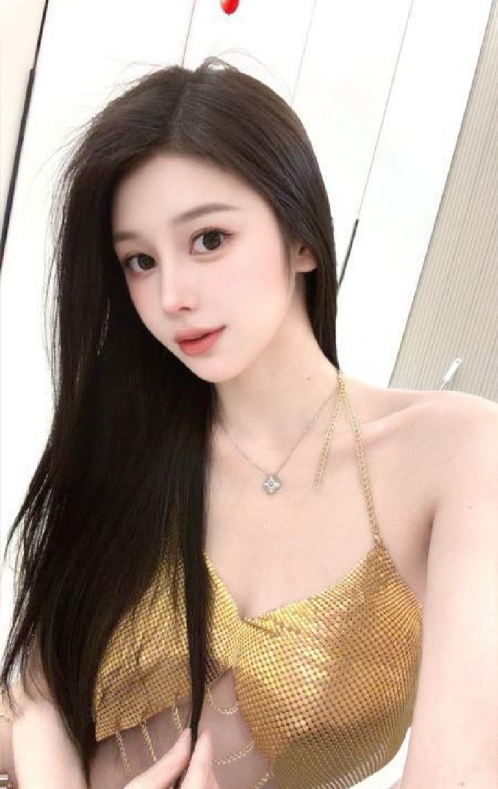 肤白美乳情趣芷柔