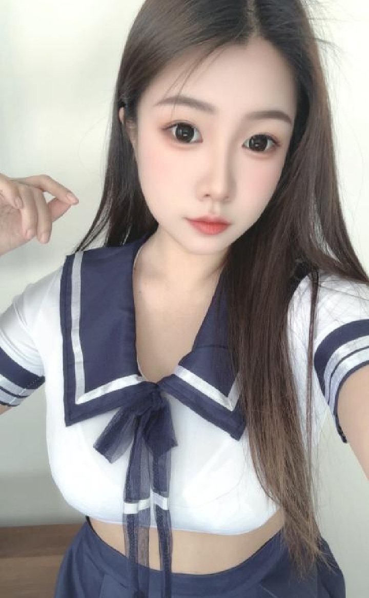 徐汇热辣制服甜妹