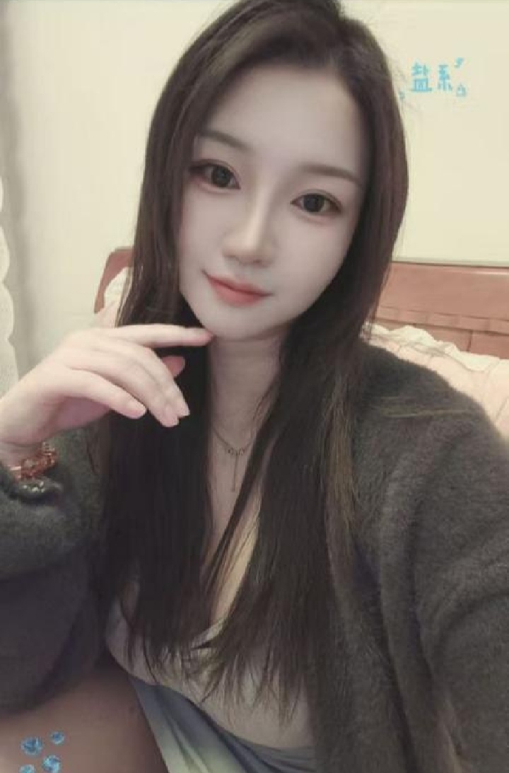 岳麓大白奶御姐