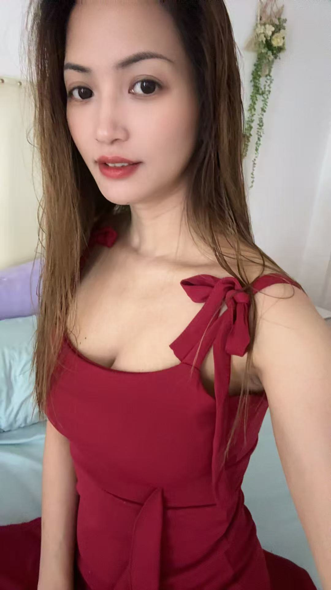 佛山禅城伊娜 广西妹妹 温柔服务好 丰满身材棒