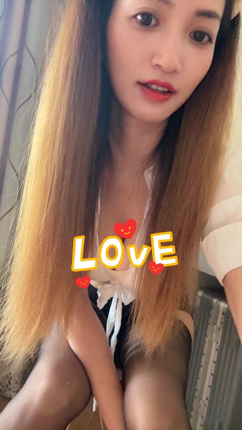 佛山禅城伊娜 广西妹妹 温柔服务好 丰满身材棒