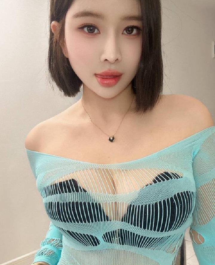 颜值服务系美臀曦瑶