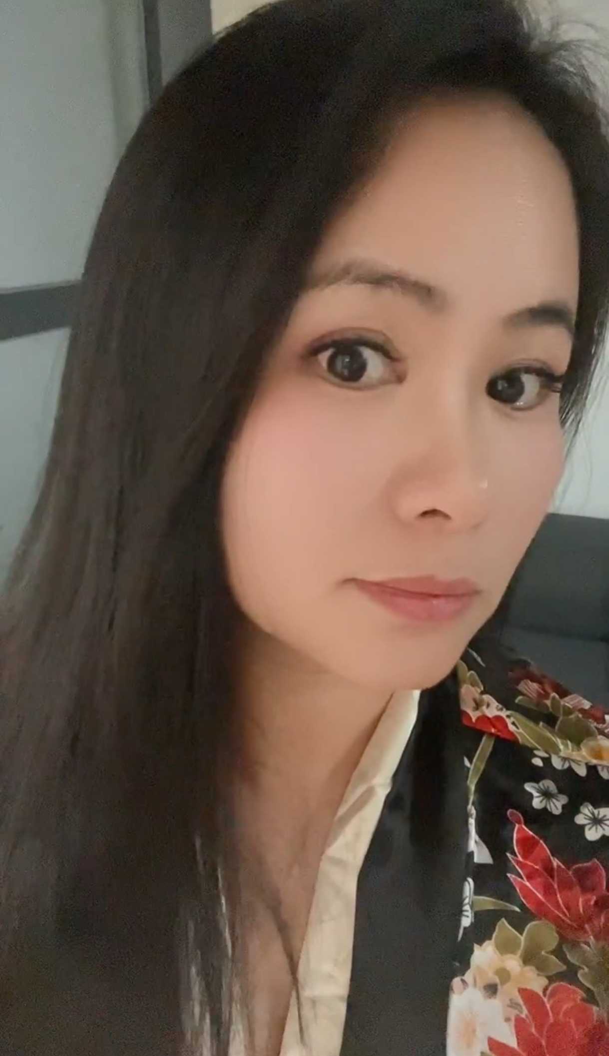 天河客运站气质蓝心 喜欢少妇的可以去放松放松