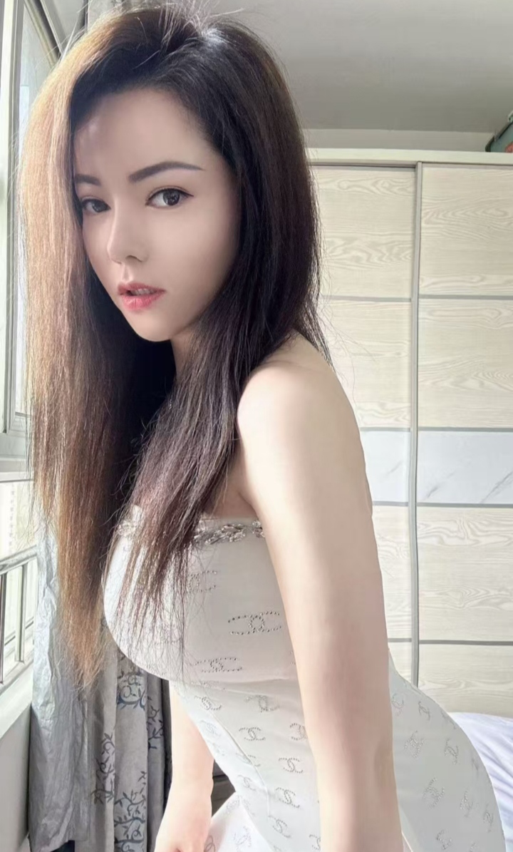 宝山美艳大胸欲女