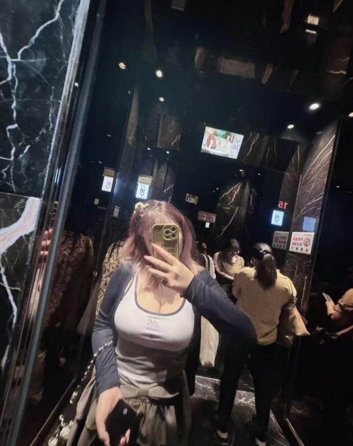 临平白嫩丰满月儿