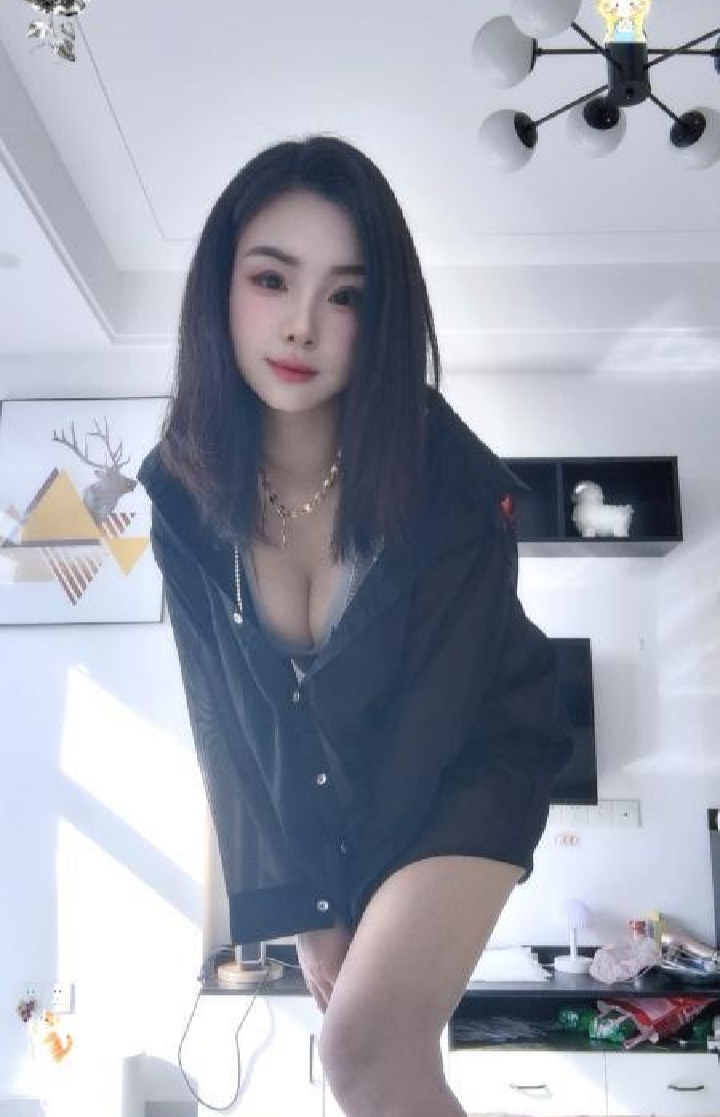 吴江美乳长腿小谨