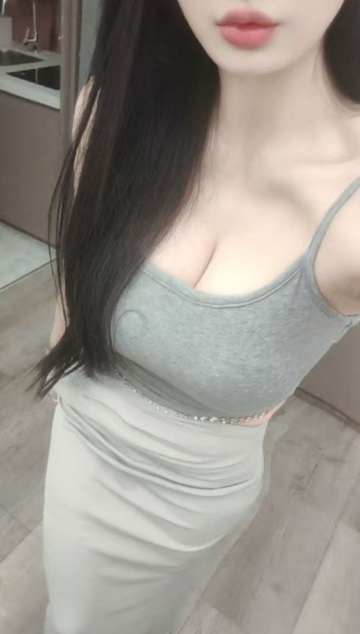 武昌大白奶辣妹菲菲