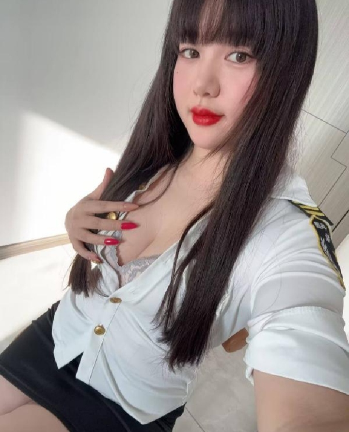 洪山肉欲喷水小姐姐