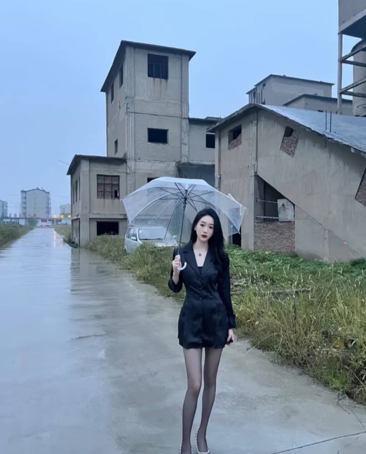 鼓楼美腿辣妹蜜儿