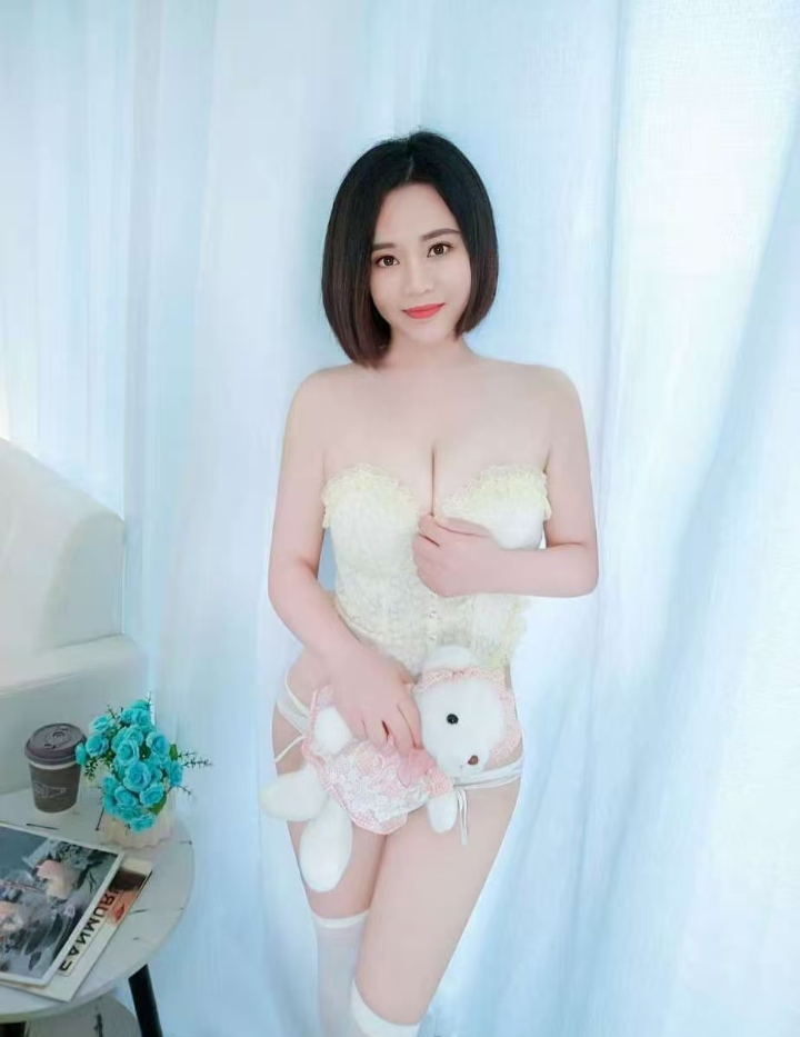 碑林水床服务小师姐