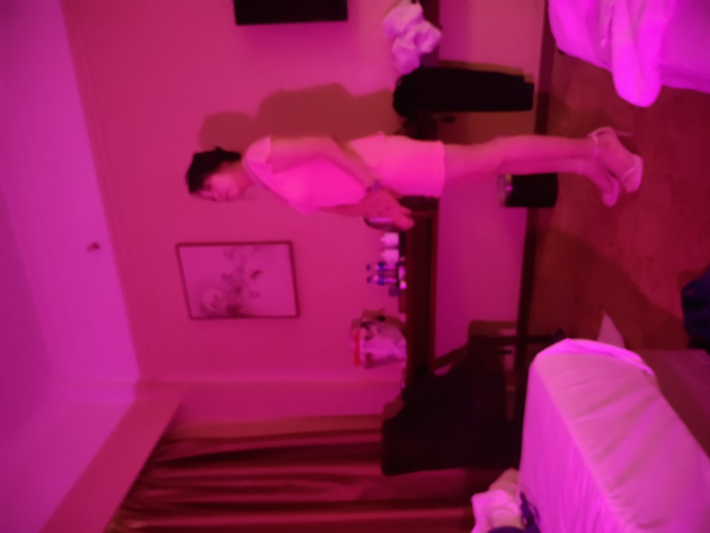 海珠市二宫乐乐 极品熟女 Sao货圣体 值得品鉴