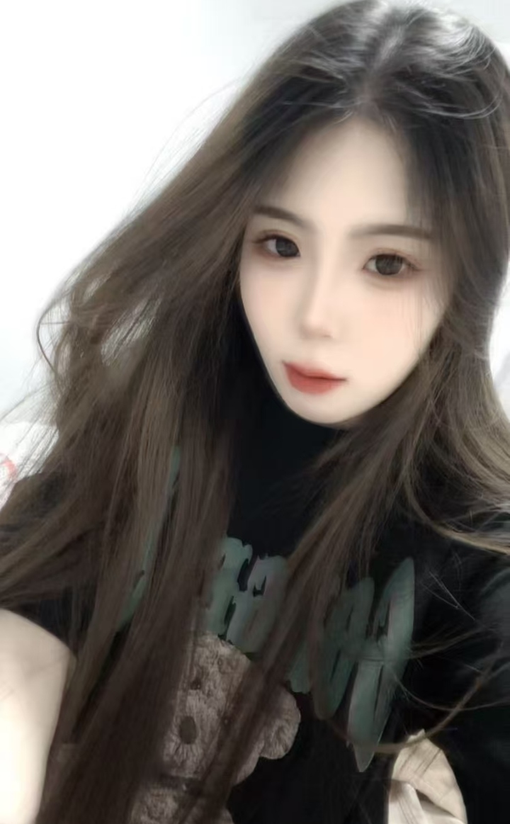 香坊嫩妹小蜜桃