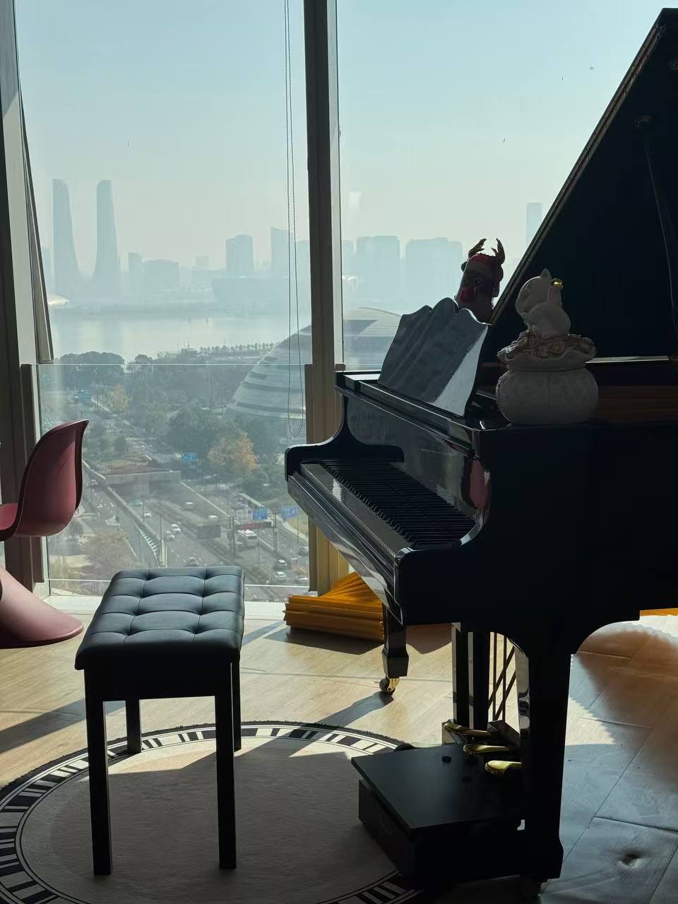 三通潮喷sm海归钢琴老师