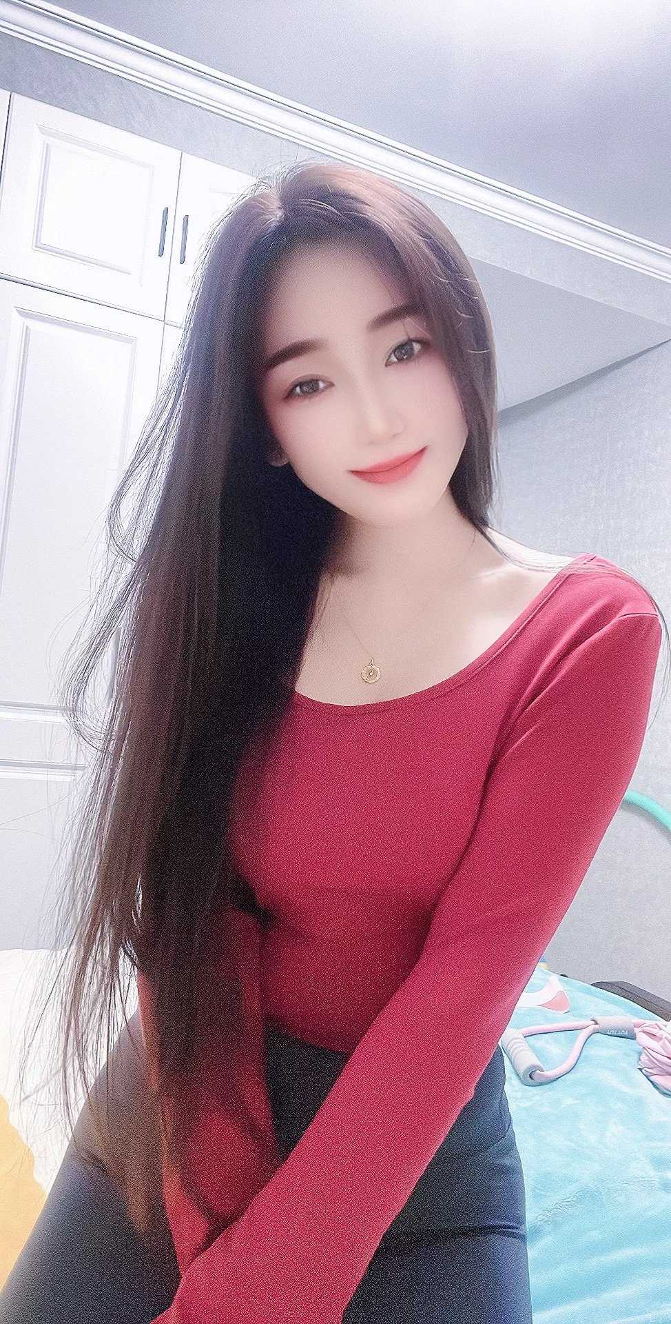 小肉丝朵朵