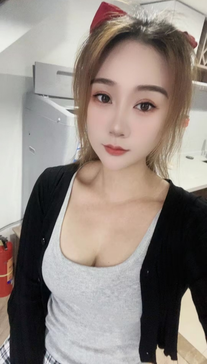 美女少妇刚下海