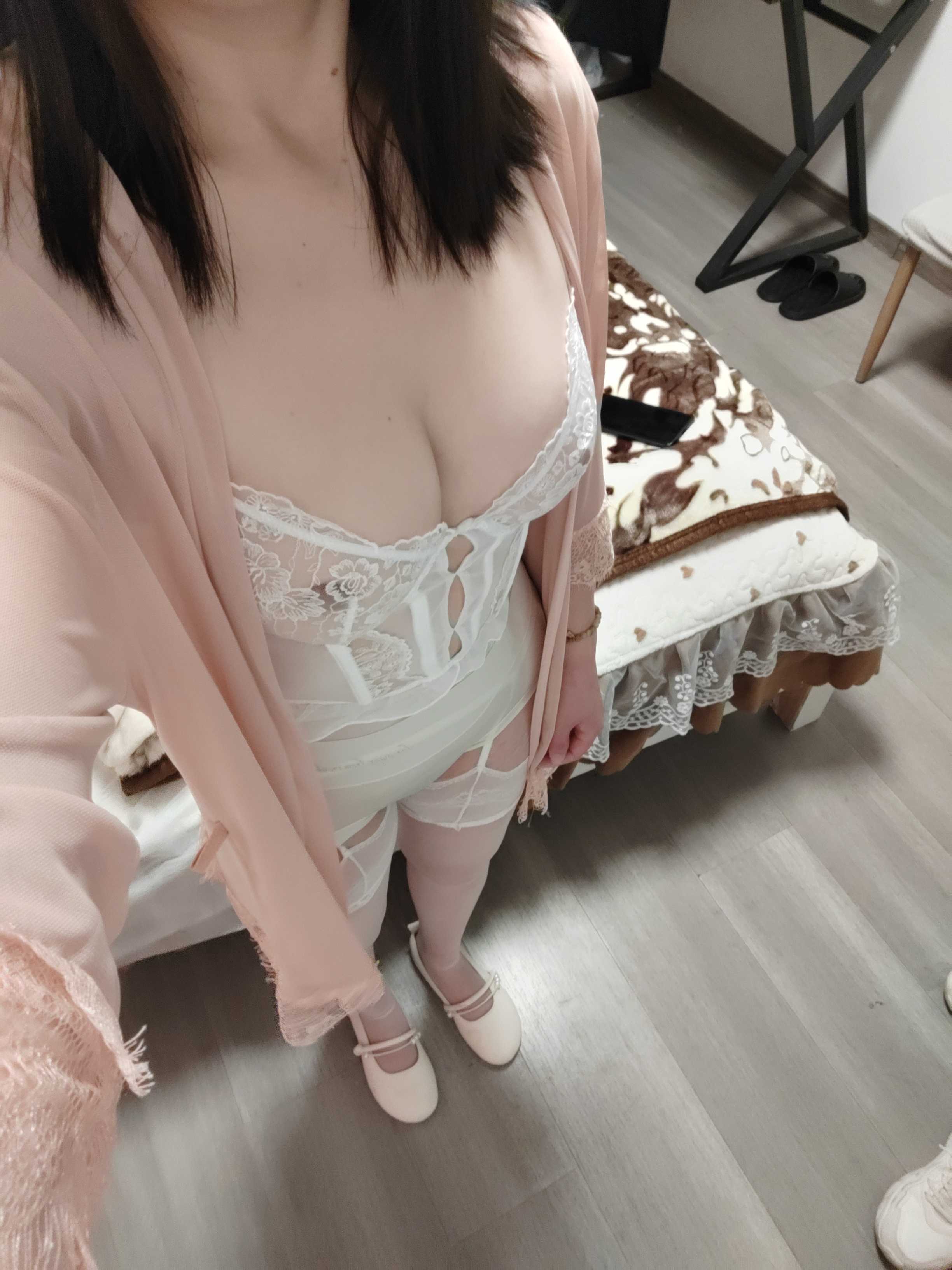 年轻服务大胸系