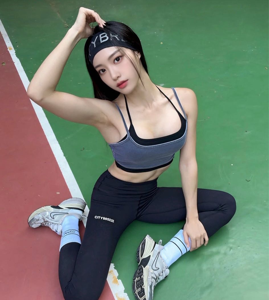 网球运动员 爱运动身材完美