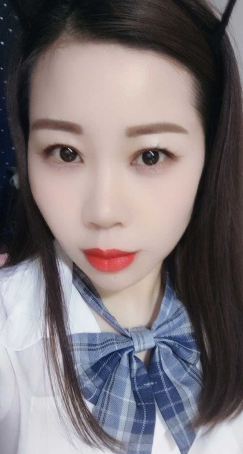 南开区性感樱桃小姐姐