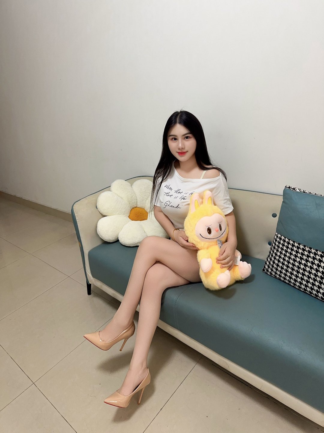 天河车陂丽丽 声音软糯香甜 KH紧实有力