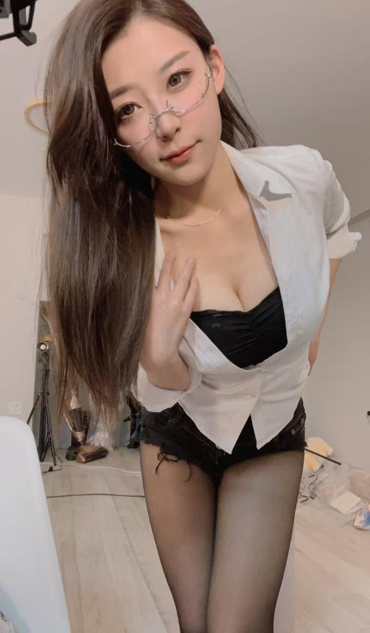 情趣大长腿辣妹晓婷