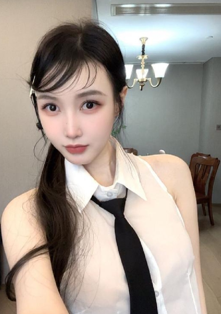 惠城水润诱人小七七