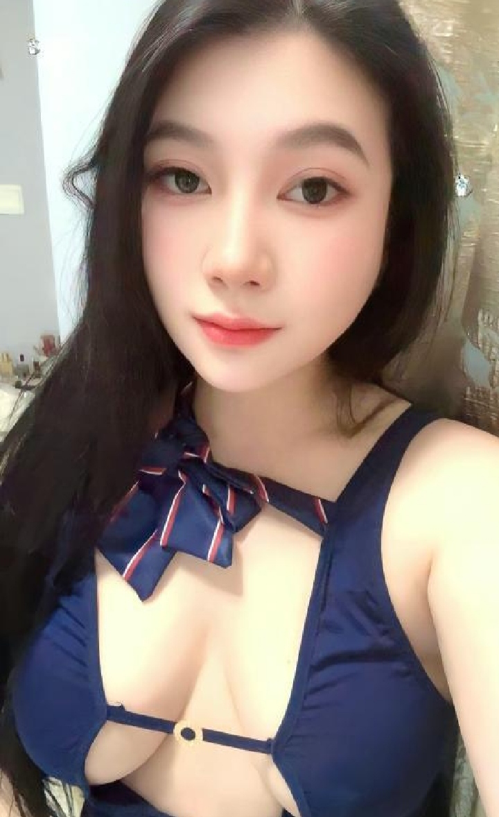 南山美乳小少妇曦曦