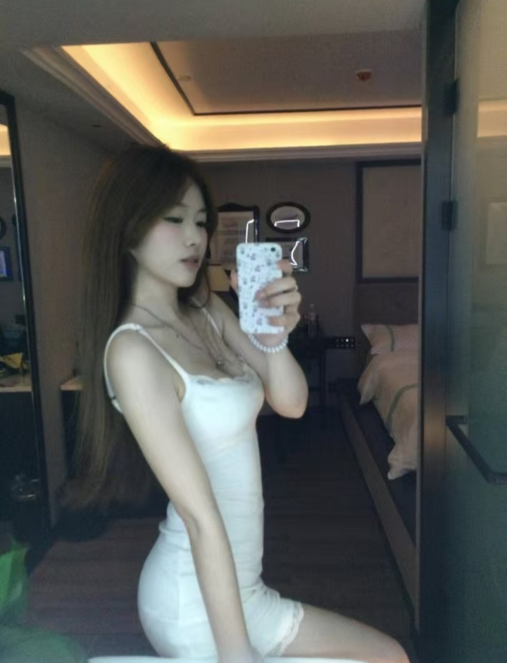 运河区可人甜妹米娅