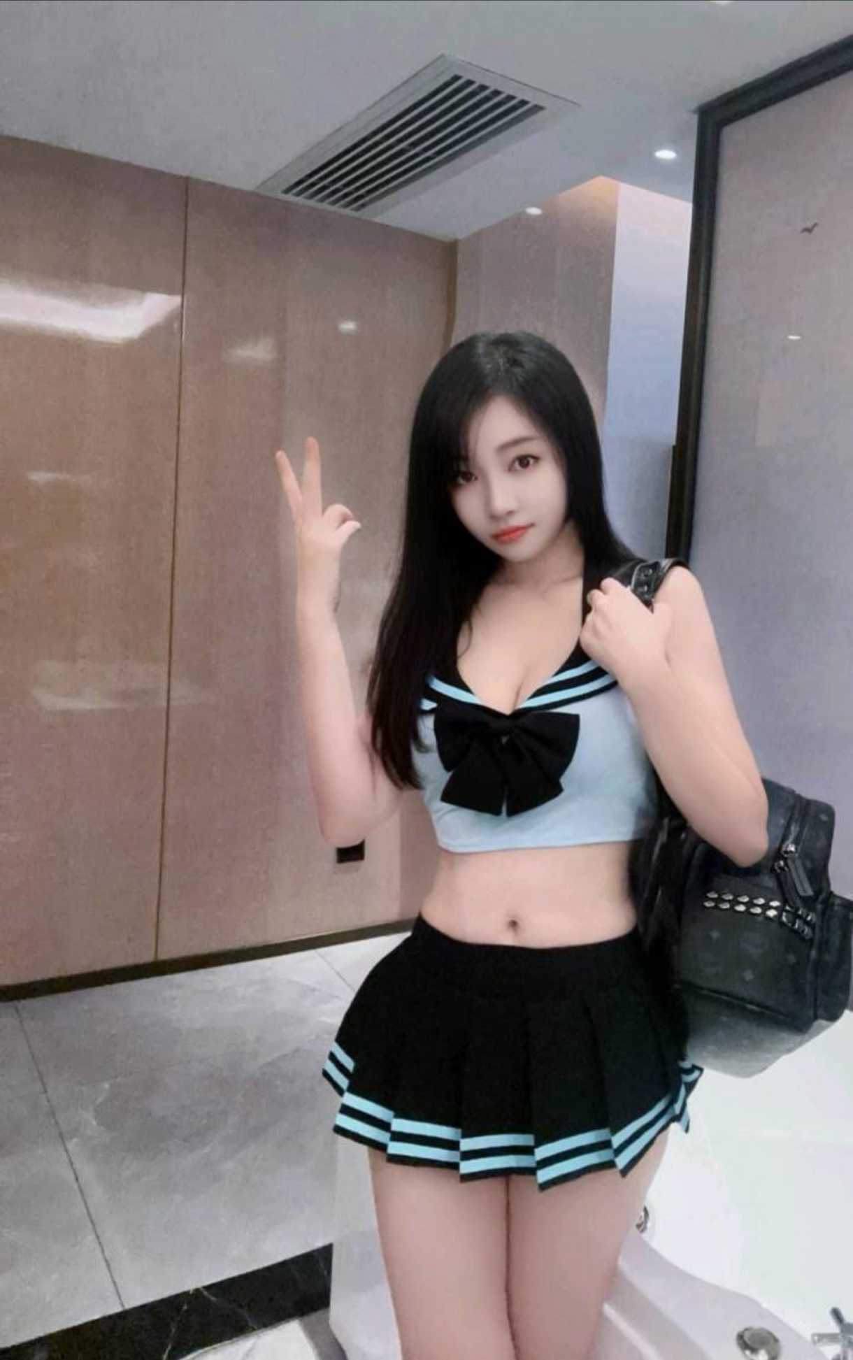 天河智慧城诗诗 身材有料 前凸后翘 邻家女孩 年轻活力