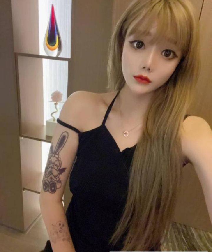 崇川热辣欲女小美