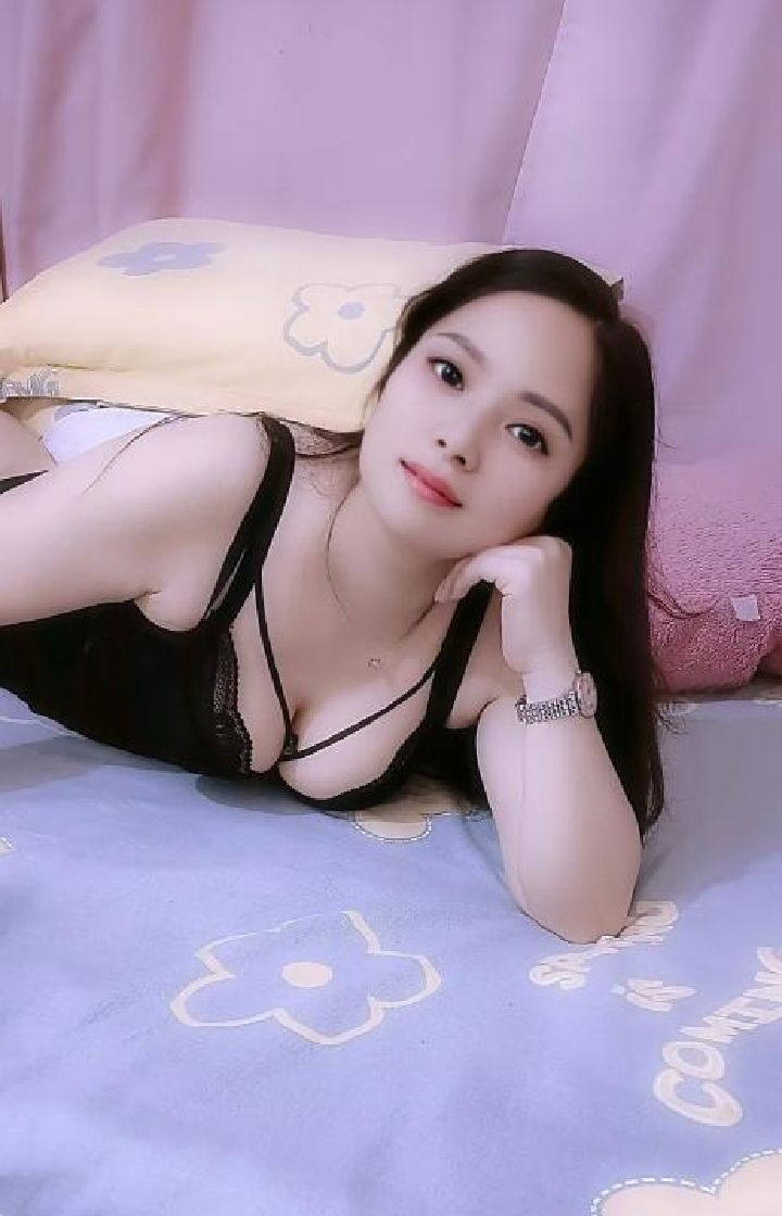 海珠服务系小姐姐静静