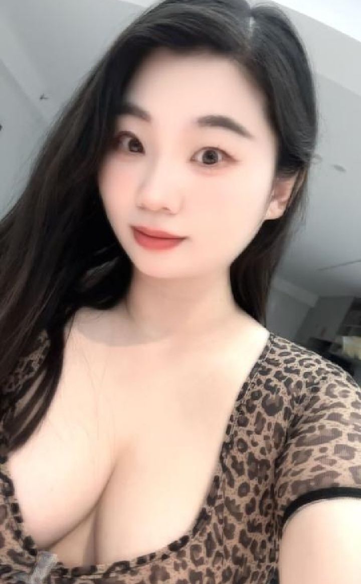 虎丘大胸小豆子